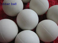Temprature 低い抵抗力がある HNBR の固体産業球、ゴム製メディシン ボール